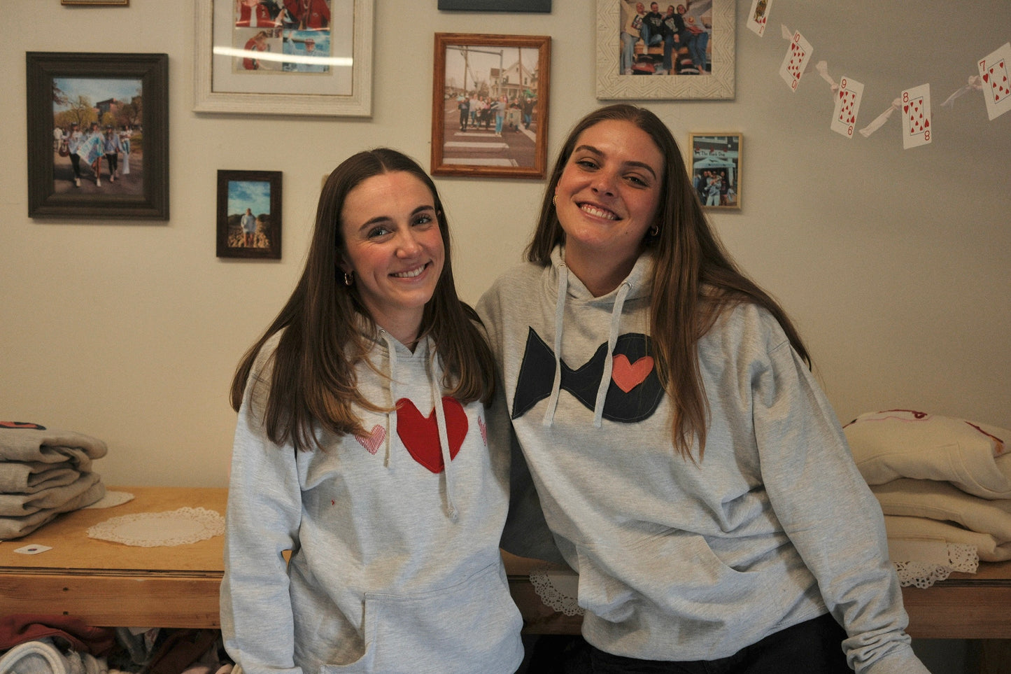 heart u hoodie