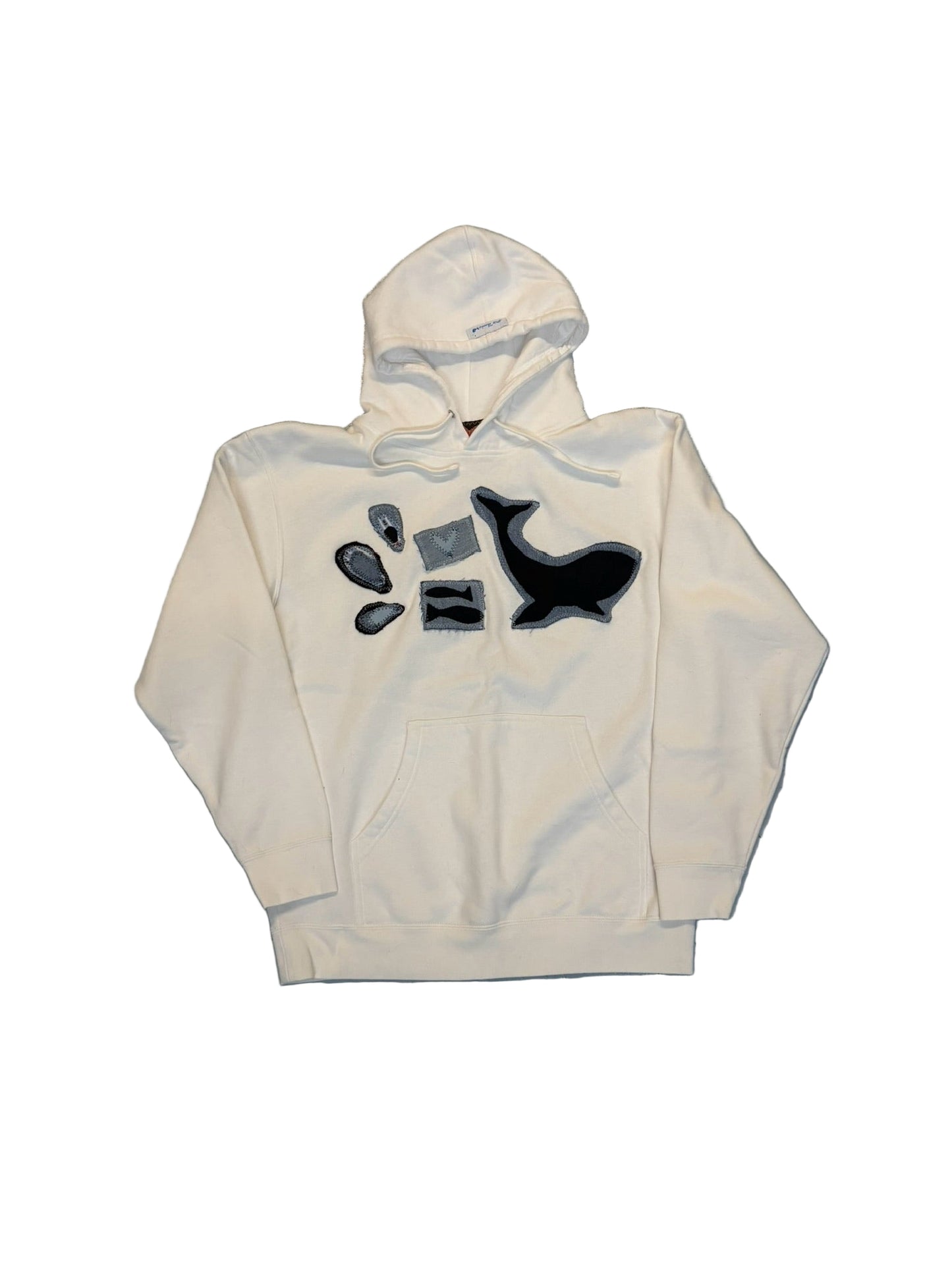 whale assemblage hoodie (L)